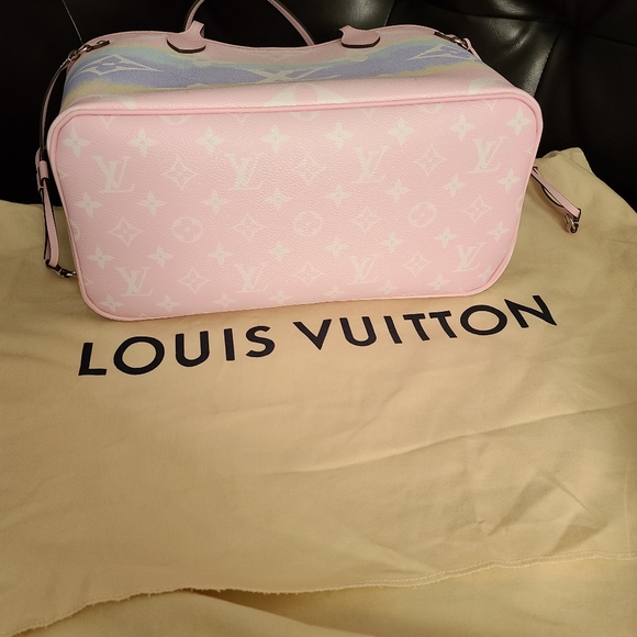 ❌SOLD❌Louis vuitton escale Pastel neverfull MM - Picture 6 of 7